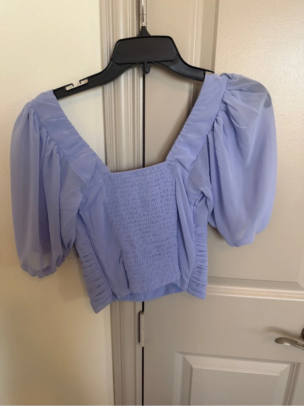 Abercrombie & Fitch soft lavender